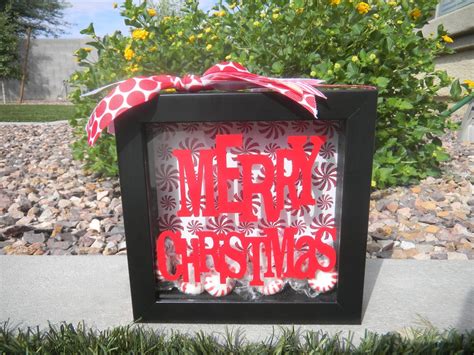 12 Ideas For Christmas Shadow Boxes
