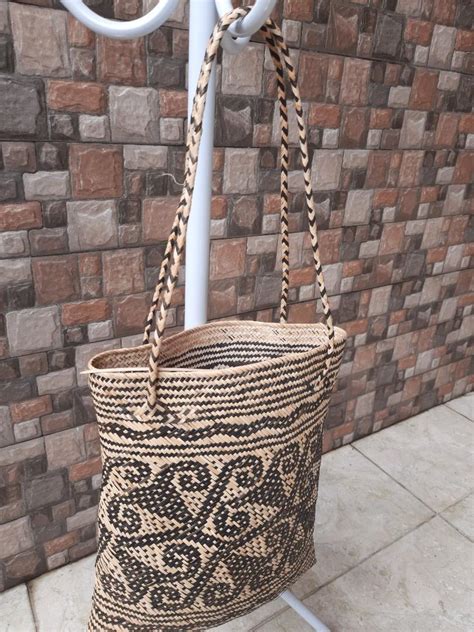 Tas Rotan Map Motif Tas Anyaman Etnik Dayak Fesyen Wanita Tas