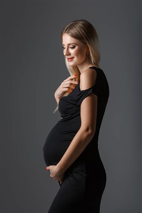 Maternity Photographer Photo Studio 308