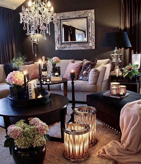 Pin By Pamela On Beautiful Living Rooms Romantic Living Room Living