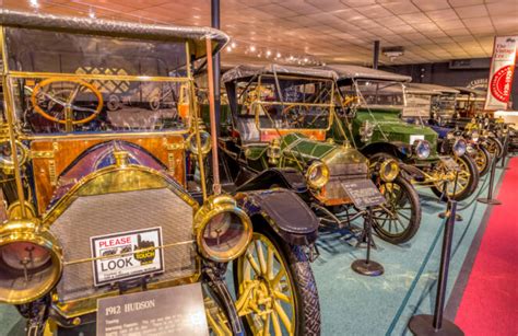 Car and Carriage Museum at Luray Caverns - Virily