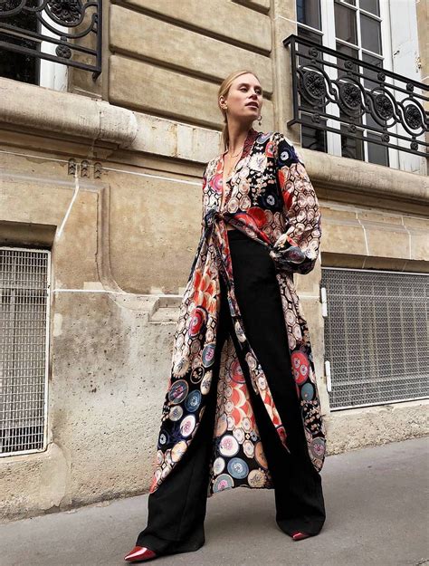 6 Expert Ways To Wear A Dress Over Trousers Kimono Fashion Dress