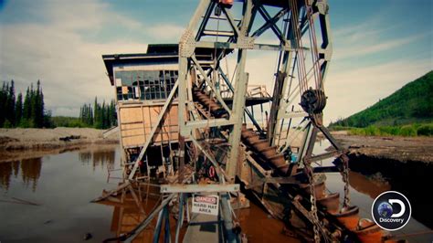You're going for that light, crispy, addictive crust. Sinking Dredge | Gold Rush - YouTube
