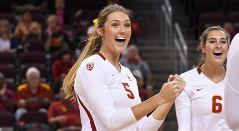 Roundup 1000 Wins For Usc Womens Volleyball Pac 12