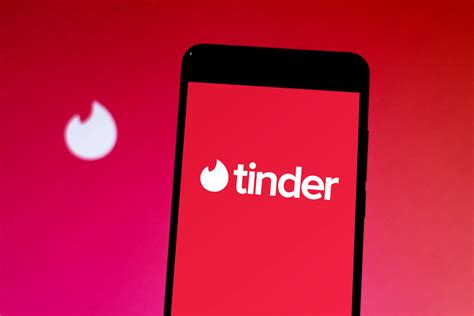 Tinder The App From The Perspective Of Women And Men Is It Worth Using Tinder Can You Find