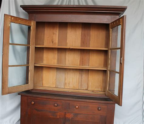 No matter your taste, this compact cabinet will fit well into any kitchen. Bargain John's Antiques | 1880's Antique Walnut 2 Piece Step Back Kitchen Cabinet - Bargain John ...