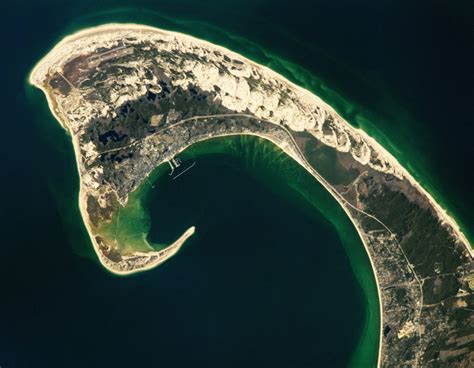 Cape Cod peninsula in the northeastern United States - Earth.com