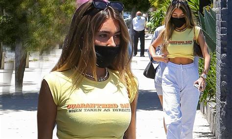Madison Beer Flashes A Peek At Her Chiseled Abs As She Dons A Crop Top