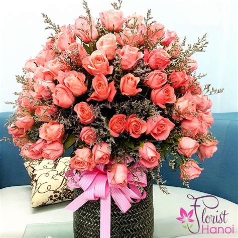 Large flower 28large flower 28. Big flowers basket for birthday in Hanoi