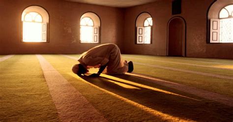 Pendapat dua rakaat adalah berdasarkan kepada hadis daripada ibn umar r.a yang berkata bahawa; Cara Solat Dhuha Yang Mudah Berserta Doa & Kelebihannya