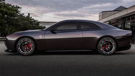 2024 Dodge Challenger And Charger May Offer Turbo Six Cylinder Beside