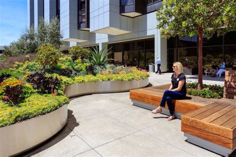 Healing Gardens Cedars Sinai Medical Center By Ahbe Landscape