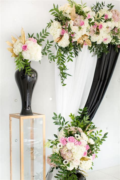 Modernize Your Black White Wedding With A Splash Of Pink Gold Romantic Wedding Inspiration