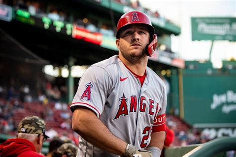 Mike Trout To Miss 6 To 8 Weeks With Calf Strain A Brutal Blow For The Angels The Athletic