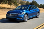 Volkswagen Jetta 2019 entrega hasta 40 mpg - Motor Trend en Español