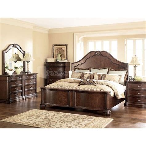 From modern designs to timeless pieces, find the style that transforms your bedroom. Ashley furniture bedroom sets king | Hawk Haven