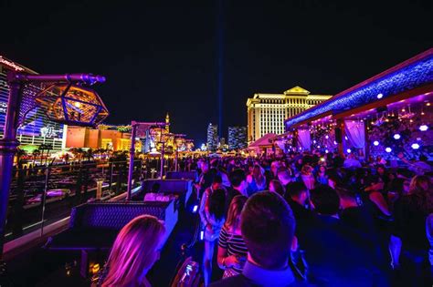 Best Rooftop Bars In Las Vegas Where To Drink With A Vegas Strip View