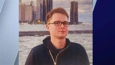 body recovered from lake michigan identified as missing 21 year old man