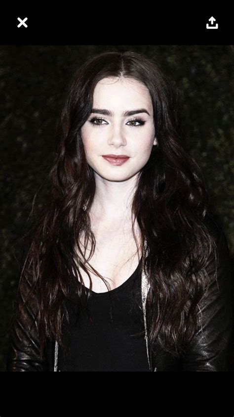 Pin By Victoria Dalesio On •lily Collins• Hair Pale Skin Dark Hair Pale Skin Black Hair Pale