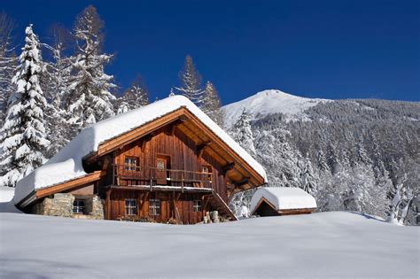 Chalet De Montagne Sous La Neige 10 Superbes Chalets De Montagne Qui