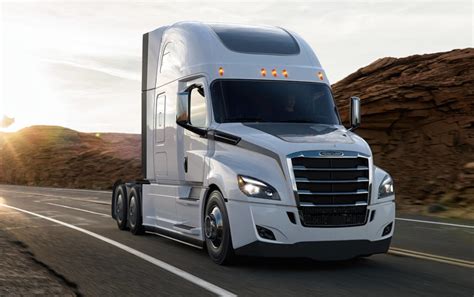 Lower fuel costs means freightliner vans deliver great savings over time. Vision Automotriz » Blog Archive » Daimler Trucks presenta el nuevo Cascadia de Freightliner