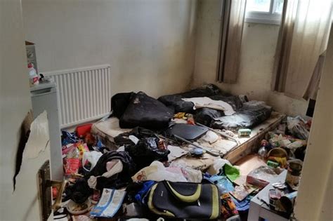 Tenants From Hell Leave Poo In Bath Windows Smashed And Bedrooms Covered In Rubbish Daily