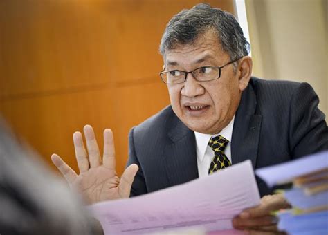 A chastened sarawak report is happy to confirm minister edmund santhara's 100% attendance record in parliament. APANAMA: Malaysian Attorney General Tan Sri Abdul Gani ...