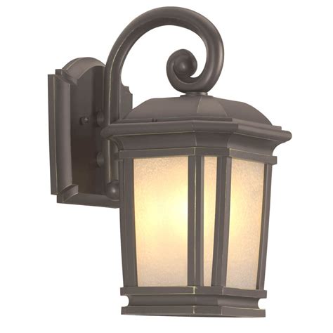 Led lighting is fast becoming the best solution for a wide variety of outdoor lighting applications. Outdoor: Great Styles And Options On Lowes Outdoor Lights ...