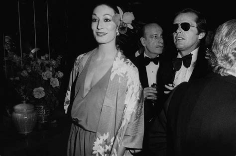 Tbt Jack Nicholson And Anjelica Huston