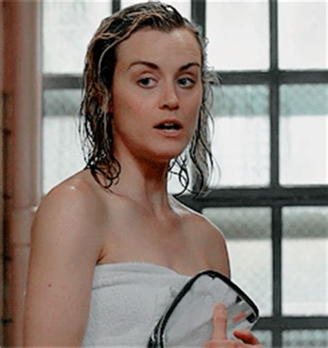 Showering GIFs Get The Best On GIFER