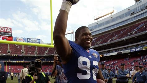 Nfl Hall Of Fame Strahan Expects An Emotional Induction