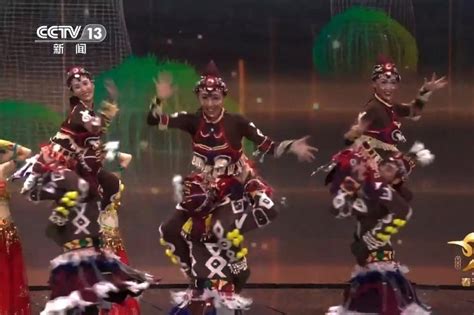 chinese tv features blackface performers in new year s gala