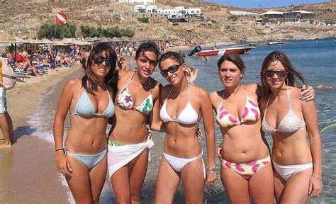 Groups Of Girls Beach Xxx Porn