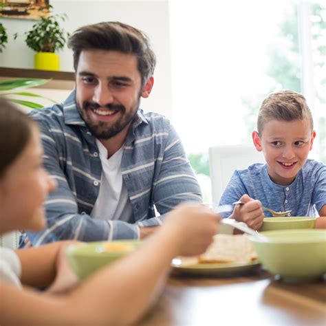 Find out how to make healthy food choices for your family by reading food labels. How Much Sugar is Really in Your Food? - Humana