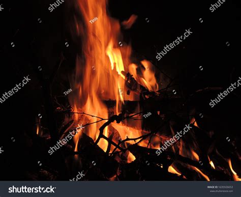 Campfire Night Bright Orange Fire Flame Stock Photo 1635926653