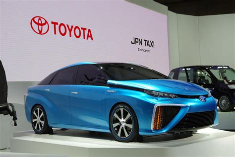 Hydrogen Fuel Cell Cars To Come From Toyota Hyundai Honda