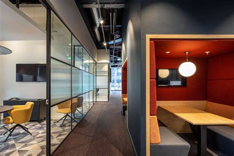 Corridor 1 Office Snapshots In 2020 Corporate Interiors Commercial