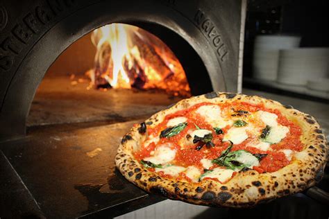 On The Hunt For The Perfect Neapolitan Pizza