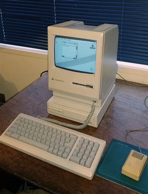 アップル Macintosh Plus マッキントッシュ