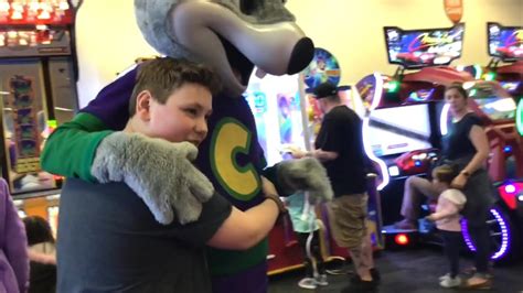 Hugging Chuck E Cheese Youtube