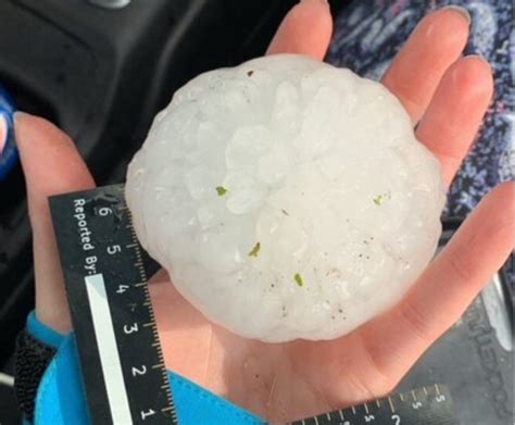 Crazy Grapefruit Sized Hail Smash Cars In Parts Of Alberta In