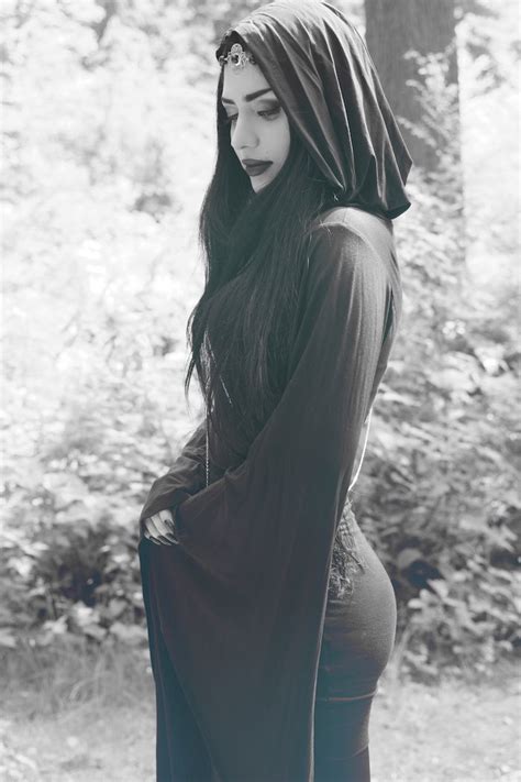 Dark Trance By Mahafsoun On Deviantart Beautiful Muslim Women Beautiful Hijab Arab Girls Hijab