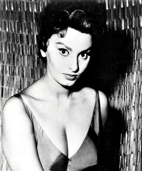 Scandal In Sorrento Sophia Loren Sophia Loren Images Sofia Loren