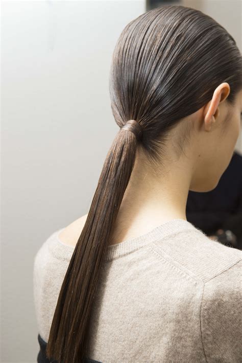 How To Upgrade Your Ponytail Hairstyle In 2 Ways All Things Hair Us