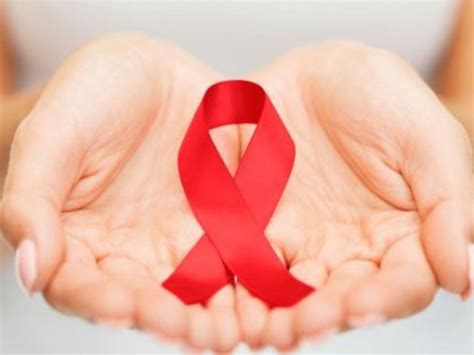 7 Alternative Treatments That Can Help You Manage The Symptoms Of Aids