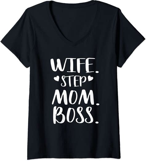 Womens Wife Stepmom Boss Best Bonus Mom Ever Cute Stepmother V Neck T