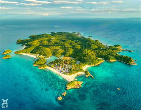 Photos Carnaza Island Daanbantayan Cebu Aerial View