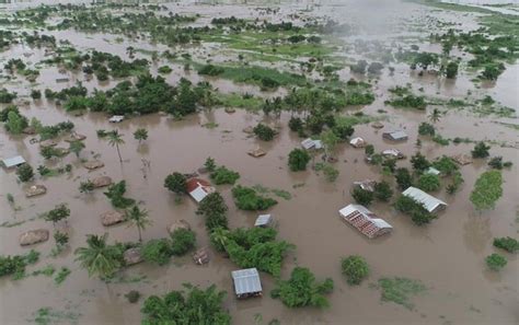 24 Dead In Eastern Zimbabwe After Cyclone Idai Wrecks Tragedy In