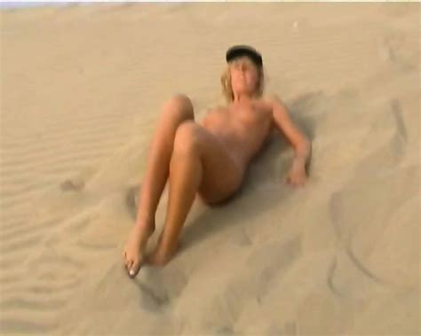 Yvonne Naked On The Public Beach