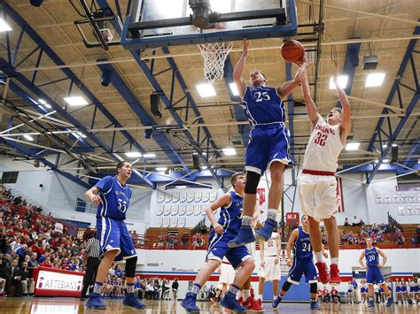 Hs Boys Basketball Franklin Holds On Franklin Central Blows Out